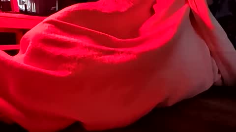 Snapshot of mjmckenz55 chatting on 04-23-26, 10:14 Daddy720 online show from 04-23-26, 10:14
