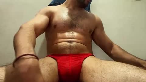 Snapshot of mlcloud chatting on 01-04-25, 11:22 MLclouD online show from 01-04-25, 11:22