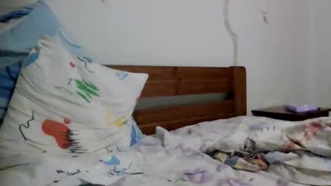 mmiltos online show from 10-17-25, 10:12