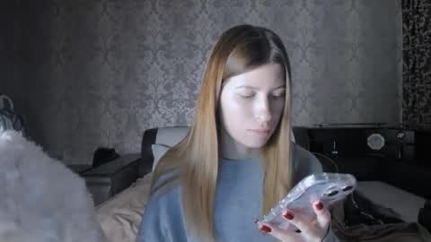 Lili online show from 09-24-25, 09:56