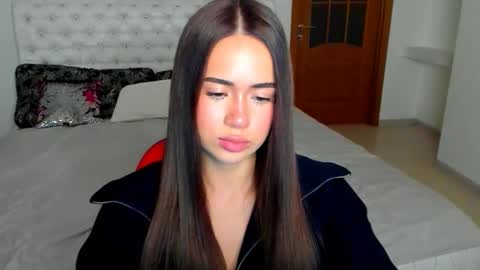 Beata online show from 10-18-25, 06:41