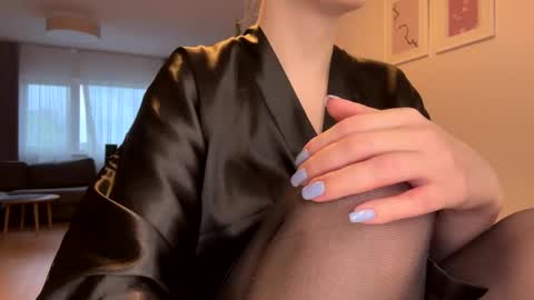 mmm_sweety_kitty online show from 12-02-24, 12:51