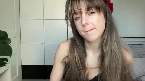 mmminnie online show from 02-19-25, 08:55