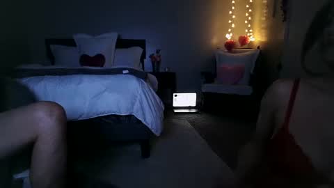 Angel online show from 02-15-25, 06:23