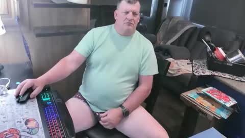 mmmthatsfunnn online show from 05-26-26, 09:33