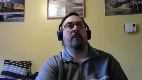 Snapshot of mmr45 chatting on 01-14-25, 09:51 mmr45 online show from 01-14-25, 09:51