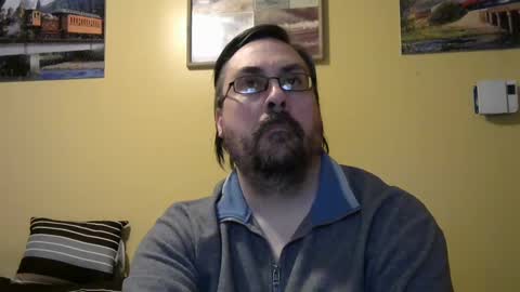 Snapshot of mmr45 chatting on 01-15-25, 05:29 mmr45 online show from 01-15-25, 05:29