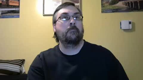 Snapshot of mmr45 chatting on 01-26-25, 12:48 mmr45 online show from 01-26-25, 12:48