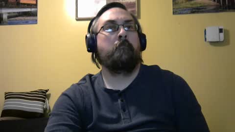 Snapshot of mmr45 chatting on 02-18-25, 04:48 mmr45 online show from 02-18-25, 04:48