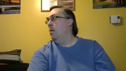 Snapshot of mmr45 chatting on 02-19-25, 05:16 mmr45 online show from 02-19-25, 05:16