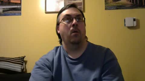 Snapshot of mmr45 chatting on 02-25-25, 05:19 mmr45 online show from 02-25-25, 05:19