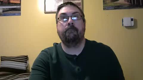 Snapshot of mmr45 chatting on 11-07-25, 05:18 mmr45 online show from 11-07-25, 05:18