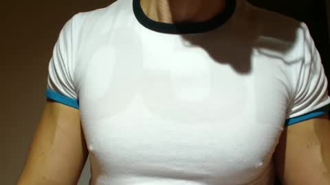 Snapshot of mmuscularman chatting on 10-16-25, 08:15 mmuscularman online show from 10-16-25, 08:15