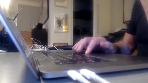 Snapshot of mmythmaker chatting on 10-14-25, 06:31 mmythmaker online show from 10-14-25, 06:31