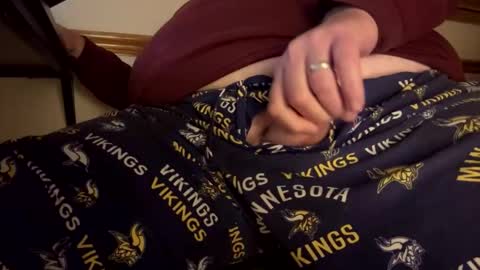 mnguy19726969 online show from 11-05-25, 03:39