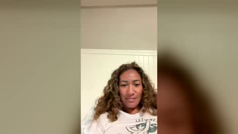 Snapshot of moana_mack chatting on 07-20-26, 03:32 moana_mack online show from 07-20-26, 03:32