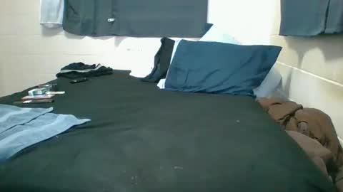 Snapshot of mobybigdick69 chatting on 02-20-26, 10:27 Moby online show from 02-20-26, 10:27