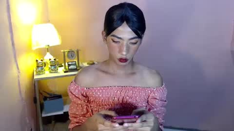 Snapshot of mocha_locca chatting on 01-11-25, 01:16 Mocha Locca online show from 01-11-25, 01:16