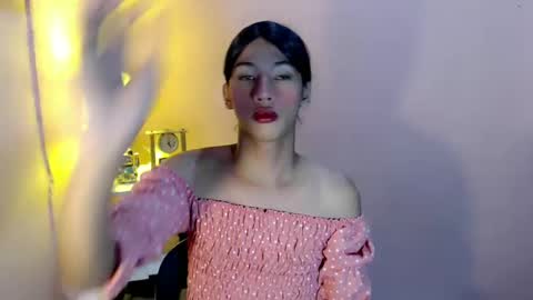 Snapshot of mocha_locca chatting on 01-11-25, 05:18 Mocha Locca online show from 01-11-25, 05:18