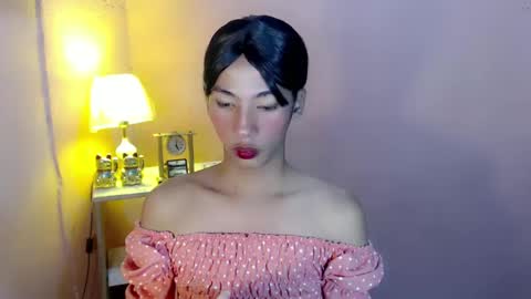 Snapshot of mocha_locca chatting on 01-13-25, 06:59 Mocha Locca online show from 01-13-25, 06:59