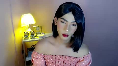 Snapshot of mocha_locca chatting on 01-22-25, 04:02 Mocha Locca online show from 01-22-25, 04:02