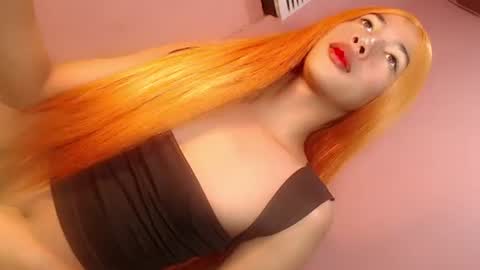 Snapshot of mocha_locca chatting on 02-25-25, 11:08 Mocha Locca online show from 02-25-25, 11:08