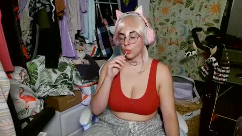 The Mochi Rainbow Variety Show online show from 01-14-25, 11:16