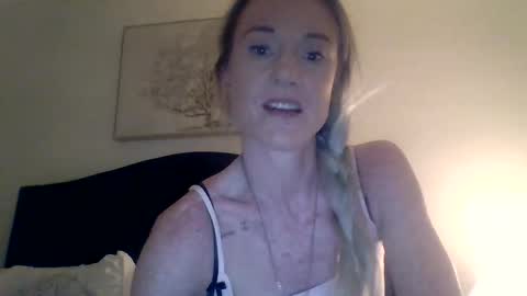 mockingbirds91 online show from 06-10-26, 05:50