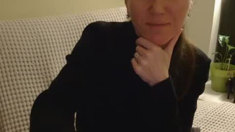 Aurora online show from 04-03-26, 09:02