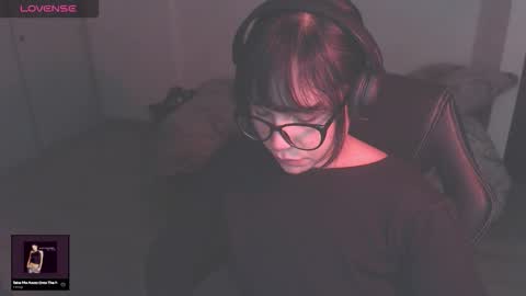 Snapshot of modjo_ chatting on 11-10-25, 04:22 Modjo online show from 11-10-25, 04:22