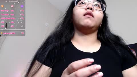 Snapshot of moertomlly chatting on 02-08-25, 03:30 Molly online show from 02-08-25, 03:30