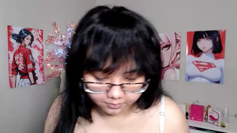 Snapshot of moertomlly chatting on 09-14-25, 04:22 Molly online show from 09-14-25, 04:22