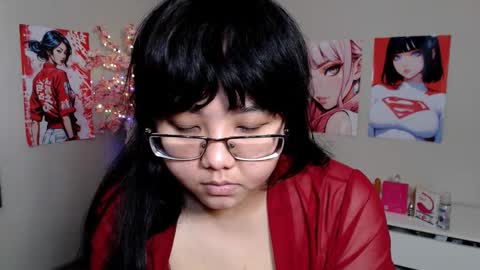 Snapshot of moertomlly chatting on 09-22-25, 04:36 Molly online show from 09-22-25, 04:36