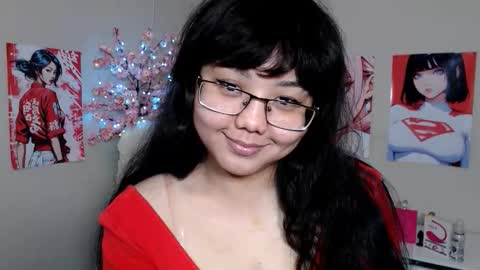 Snapshot of moertomlly chatting on 09-28-25, 04:29 Molly online show from 09-28-25, 04:29