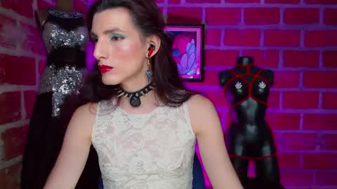 moira_hot online show from 03-15-26, 09:32