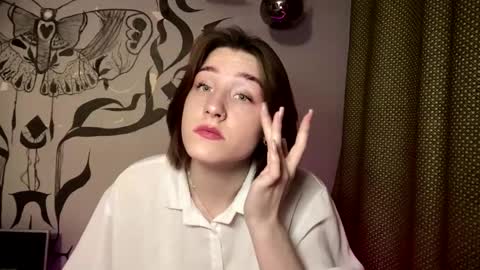 Snapshot of moiregathright chatting on 01-08-26, 07:10 My name is Eda online show from 01-08-26, 07:10