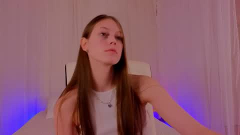 Molly online show from 10-02-25, 09:22