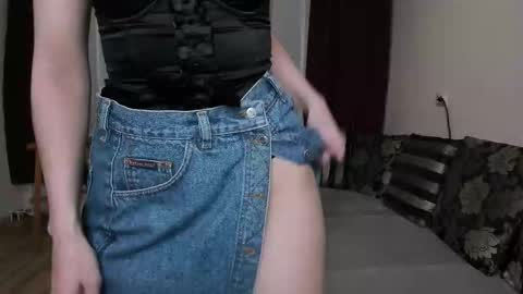 Snapshot of molaganna chatting on 10-21-25, 07:47 molaganna online show from 10-21-25, 07:47