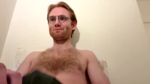 Snapshot of molliter chatting on 07-16-26, 01:00 molliter online show from 07-16-26, 01:00