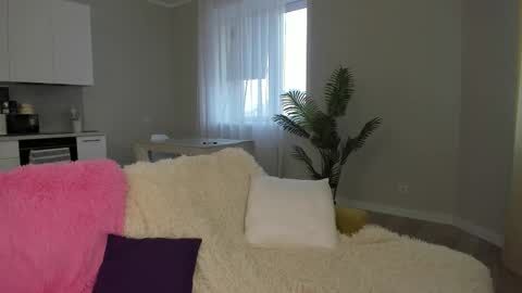 Snapshot of molly_555 chatting on 11-20-25, 08:14 Sima online show from 11-20-25, 08:14