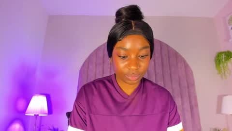 Snapshot of molly_jackson chatting on 02-02-25, 06:42 Molly Jackson online show from 02-02-25, 06:42