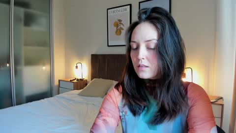 Snapshot of molly_marmalade_ chatting on 01-31-25, 04:27 MOLLY online show from 01-31-25, 04:27