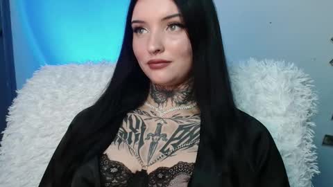 Lina online show from 01-10-26, 05:04