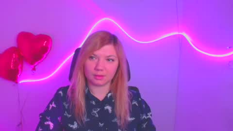 Snapshot of molly_moree chatting on 02-27-25, 06:40 Molly online show from 02-27-25, 06:40