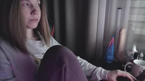 I have new photos come and see with love Molly online show from 03-06-25, 02:08