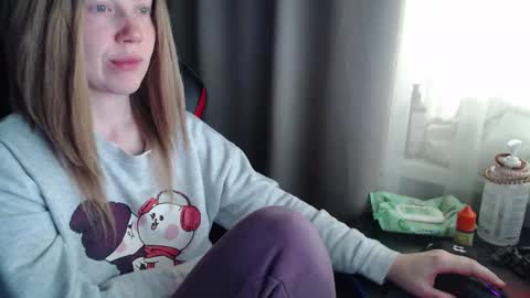 I have new photos come and see with love Molly online show from 10-05-25, 08:56