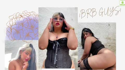 Snapshot of molly_shake chatting on 09-23-25, 04:48 Molly online show from 09-23-25, 04:48