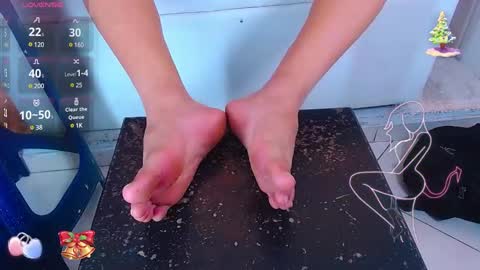 Snapshot of molly_spears chatting on 01-17-25, 03:00 Molly Spears online show from 01-17-25, 03:00