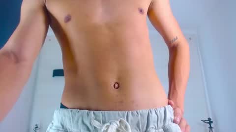 Snapshot of molly_spears chatting on 01-25-25, 12:16 Molly Spears online show from 01-25-25, 12:16