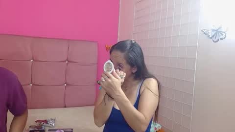 mollyandsam303av online show from 11-20-25, 04:23